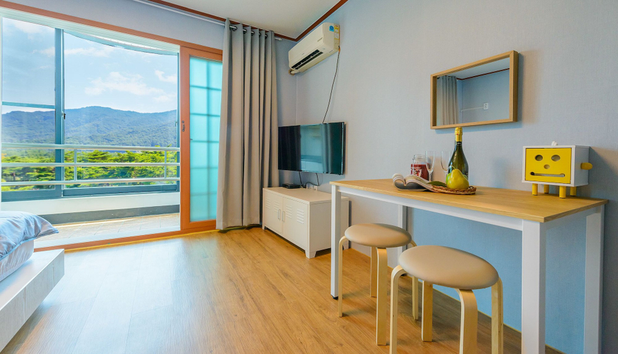 Others 5, Seorak Pension, Sokcho