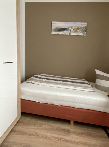 Bedroom 2, Wilsmann Apartmentvermietung, Paderborn