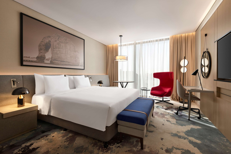 Bedroom 3, Radisson Blu Hotel Riyadh Convention And Exhibition Center, Riyadh