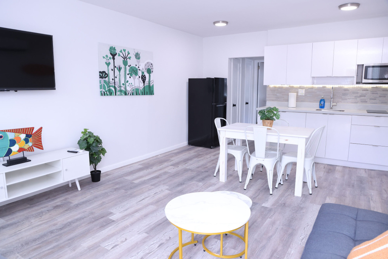 Others 5, Douglas Rd Apartments, Miami-Dade