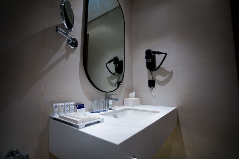 Bathroom 5, Nas Hotel, Al Khobar