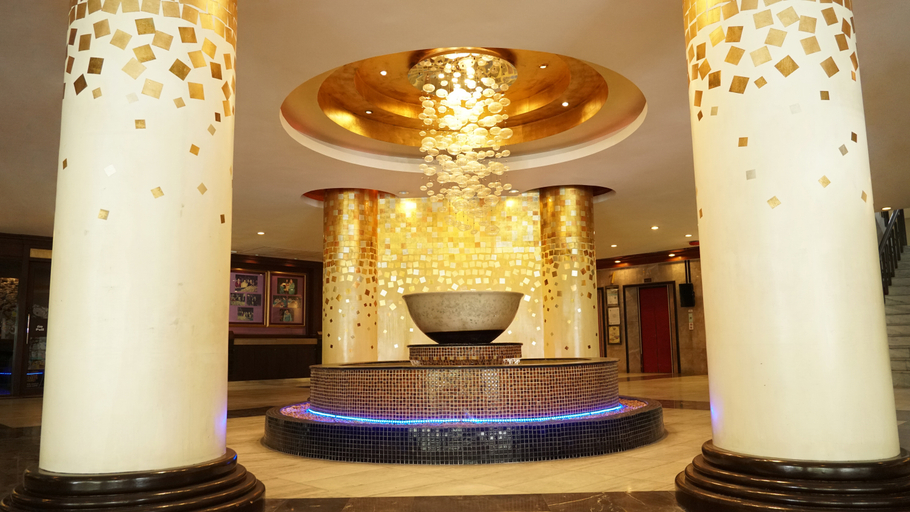 Public Area 5, Mountain Beach Resort, Pattaya