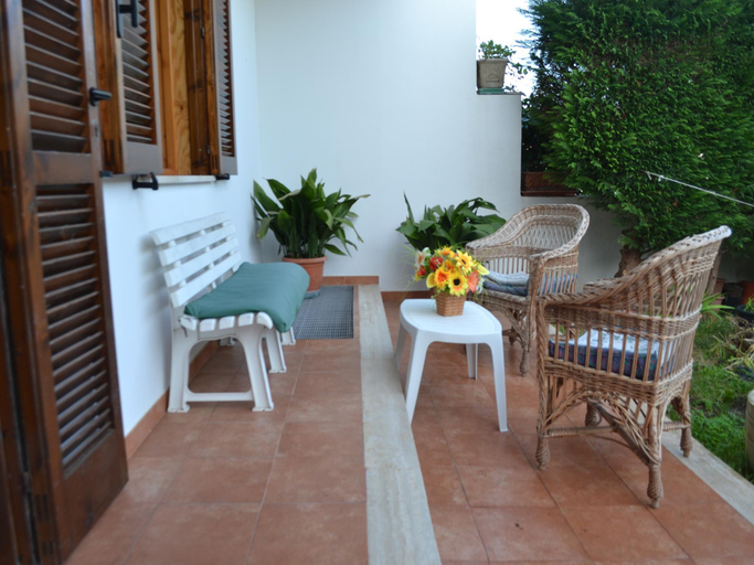 Others 5, Villa with open space in Torre Dellorso, Lecce