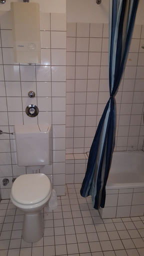 Bathroom 3, - SP Hotels - City-Apartment, Wuppertal