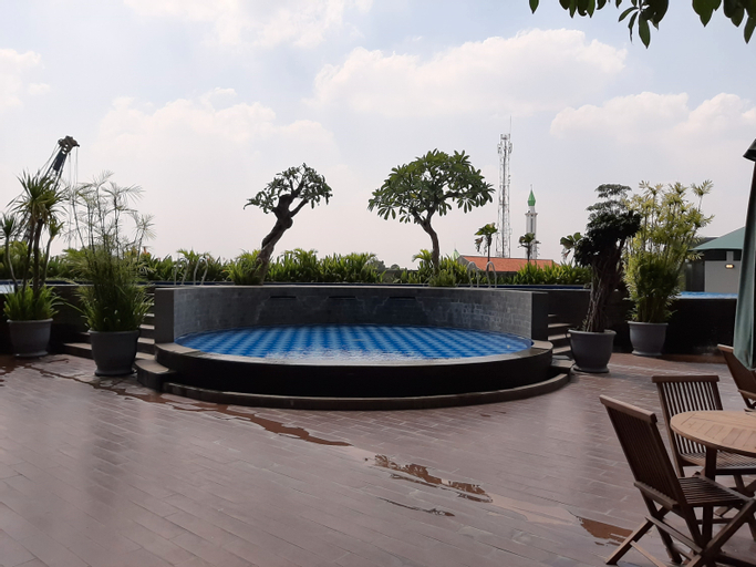 Sport & Beauty 3, Comfortable and Warm 2BR Parkland Avenue Apartment By Travelio, South Tangerang