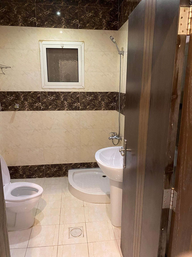 Bathroom 3, Riyadh Ronza Nanis Hotel, Riyadh