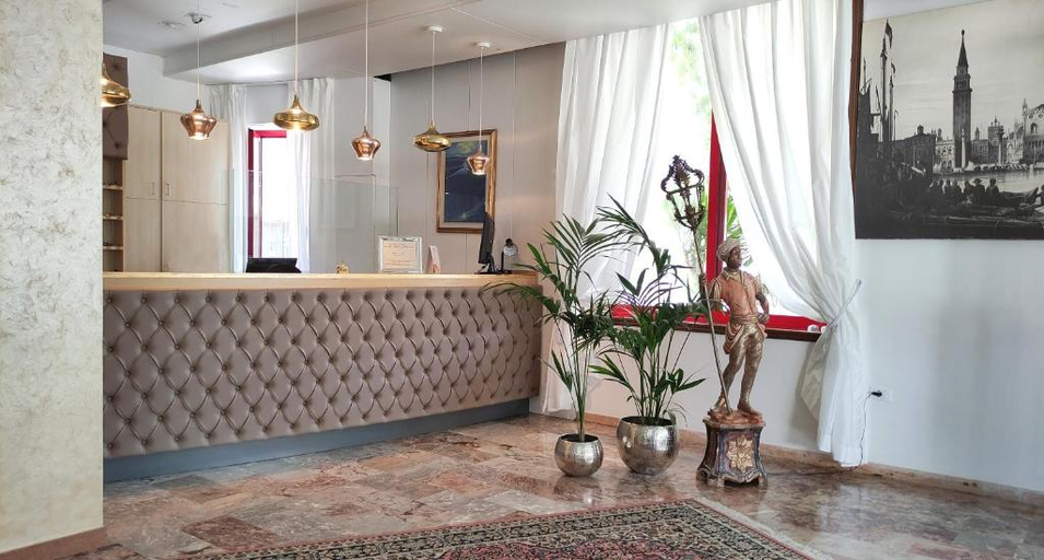 Public Area, Hotel Oxford, Venezia