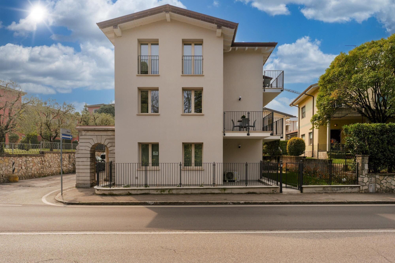 Room 4, Apt24 - Garibaldi 1 in Desenzano del Garda, Brescia
