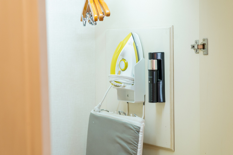 Amenities 12