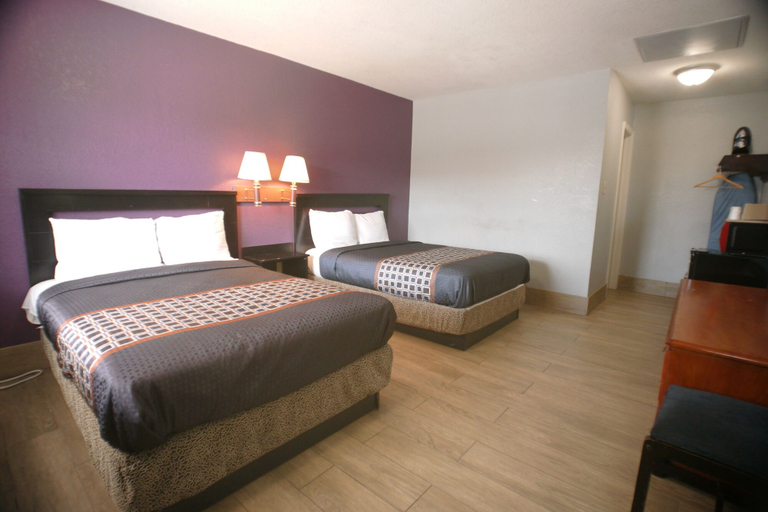 Bedroom 2, Texas Inn Airport McAllen, Hidalgo