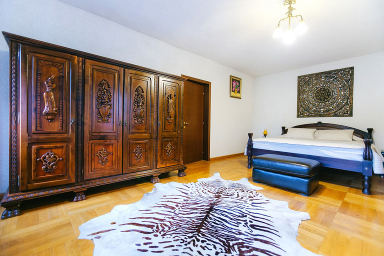 Bedroom 2, Casa Natalia, Sinaia