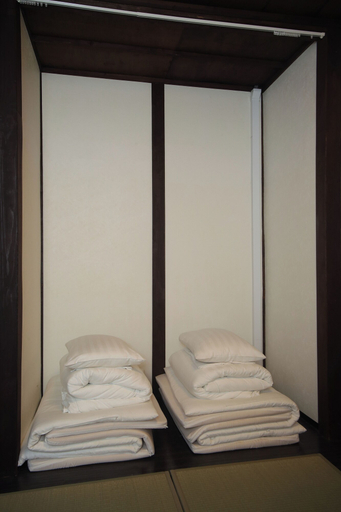 Others 3, Yagara Terrace House D, Osaka