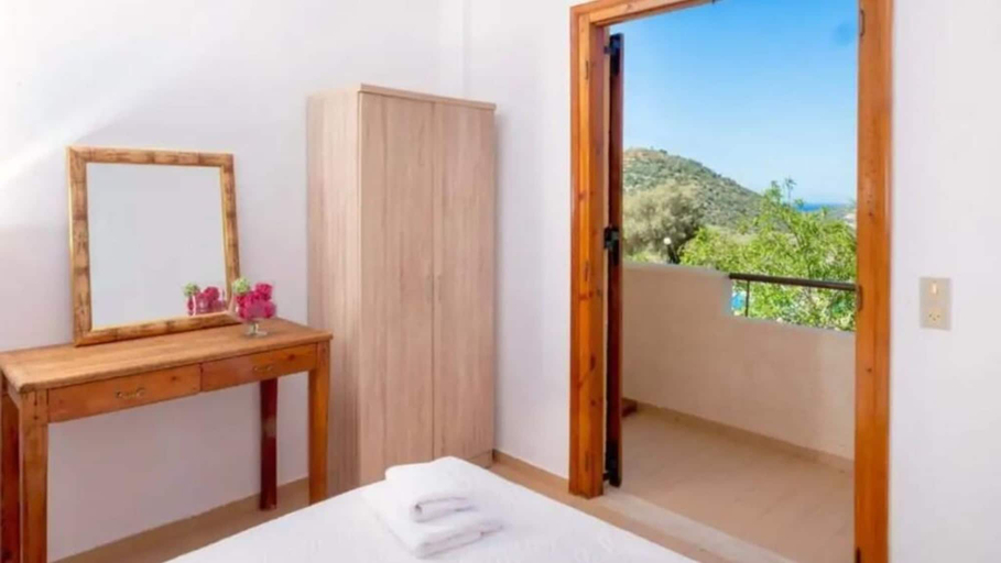 Bedroom 4, Luxurious Villa Kardi a Small Paradise, Crete