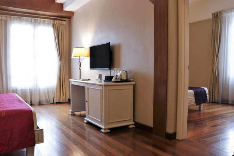 Bedroom 9
