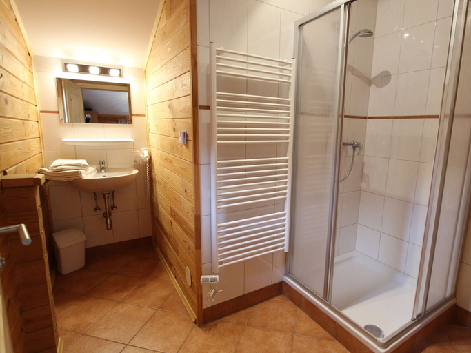 Bathroom 3, Modern Chalet with Hot Tub in Krimml, Zell am See