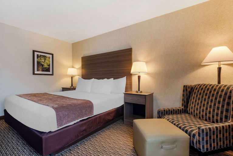 Bedroom 3, Best Western Spooner Riverplace, Washburn