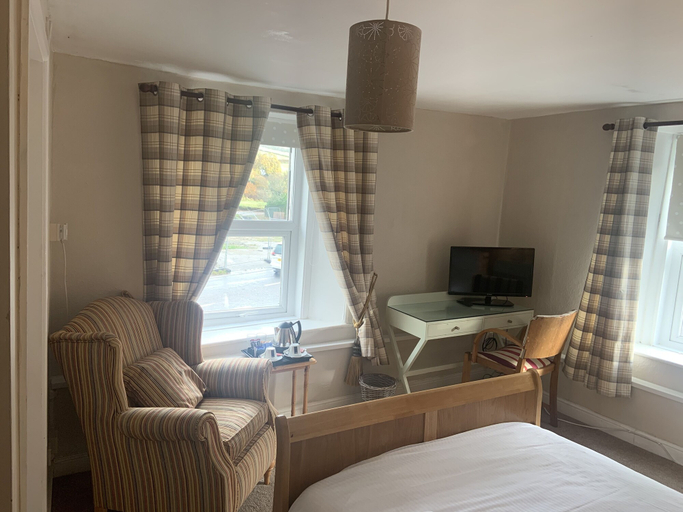 Bedroom 2, The Halfway House Pub and Kitchen, Cornwall