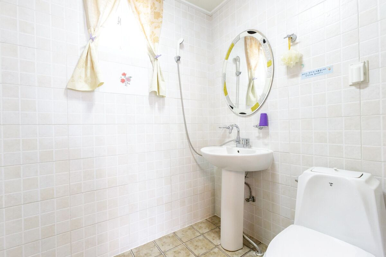 Bathroom 3, Opirus Pension, Yangpyeong