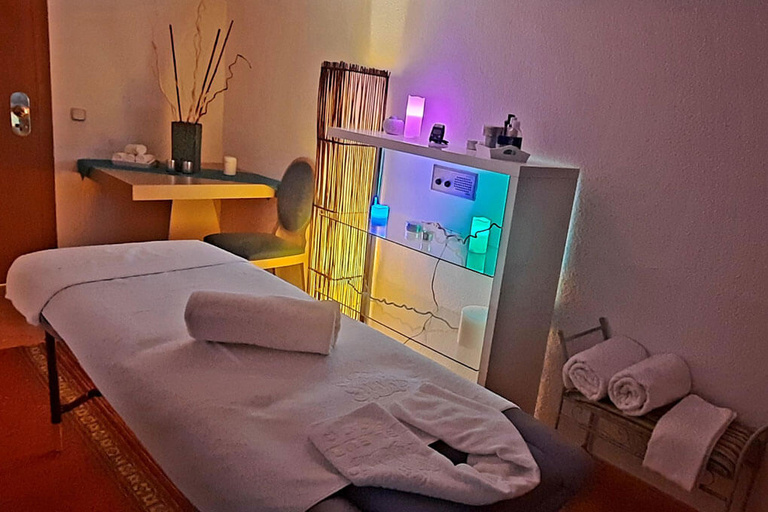 Bedroom 2, Yomo Eureka