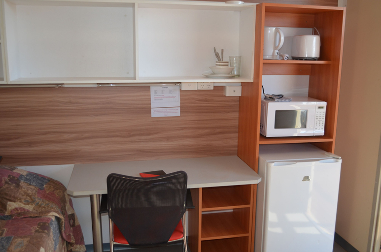 Others 5, Blackrock Tourist Park, Port Hedland