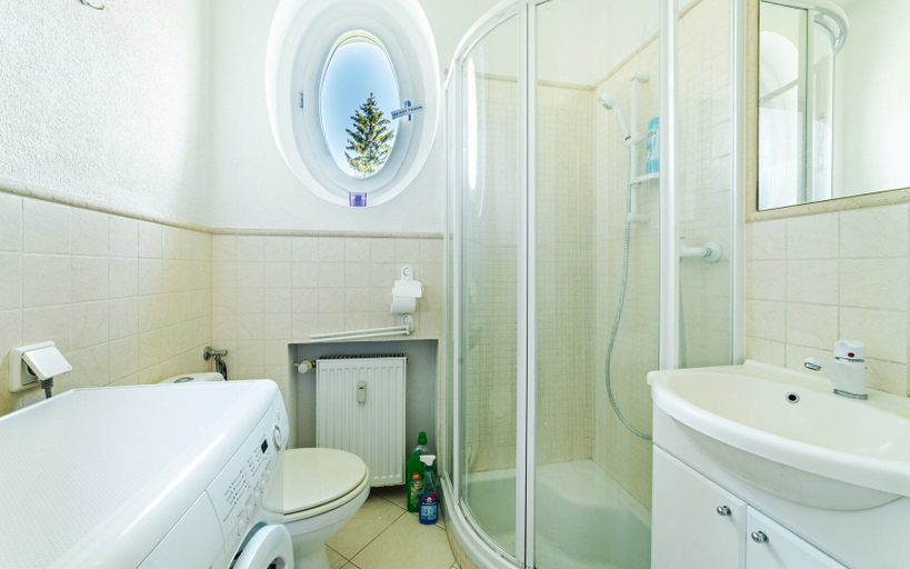Bathroom, EverySky Karpacz 3 Maja 66, Jelenia Góra