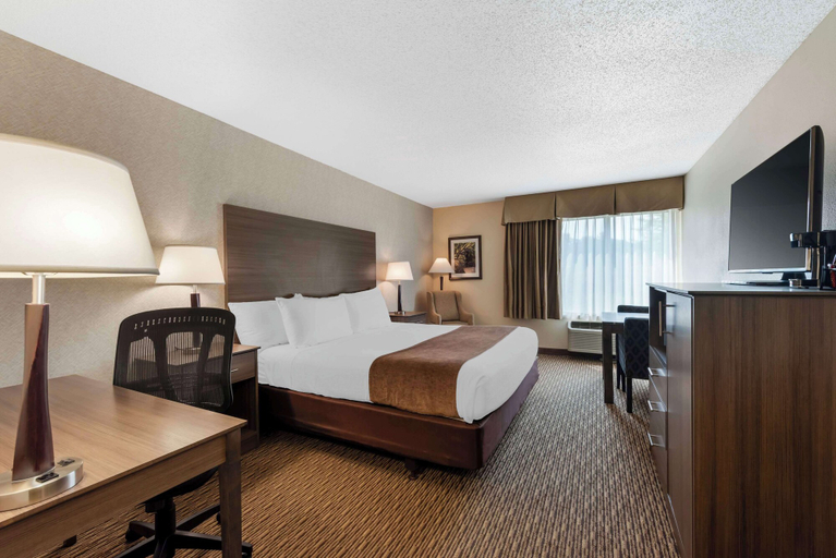 Bedroom 3, Best Western Spooner Riverplace, Washburn