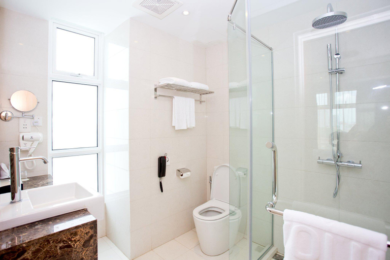 Bathroom, Vouk Hotel by The Blanket, Penang Island