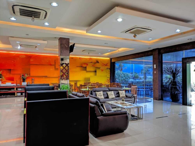 Public Area 2, New D Dhave Hotel Syariah, Padang