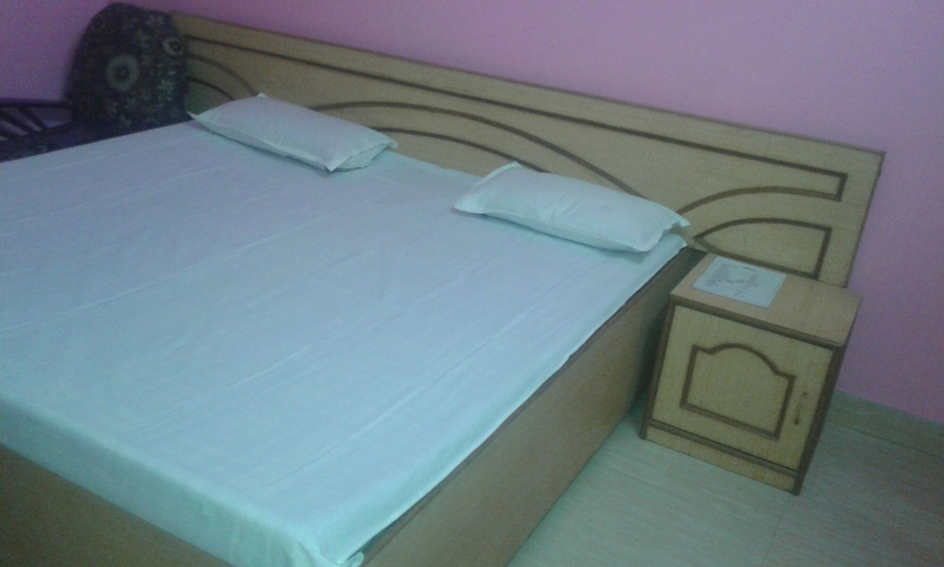 Bedroom 3, Hotel summer Hill, Sirmaur