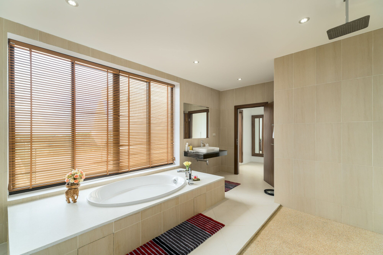 Bathroom 4, Villa Tasanee, Ko Samui