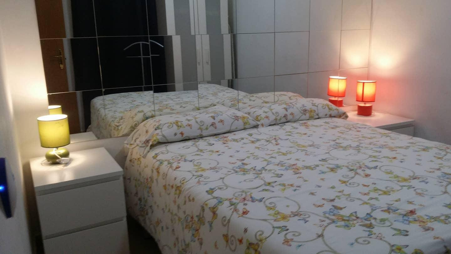 Bedroom 2, apartamento familiar 4 personas , Barcelona