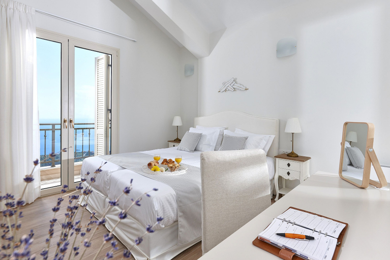 Bedroom 3, Villa Omikron, Crete