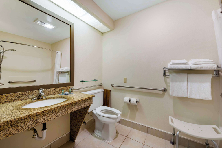 Bathroom 4, Best Western Spooner Riverplace, Washburn