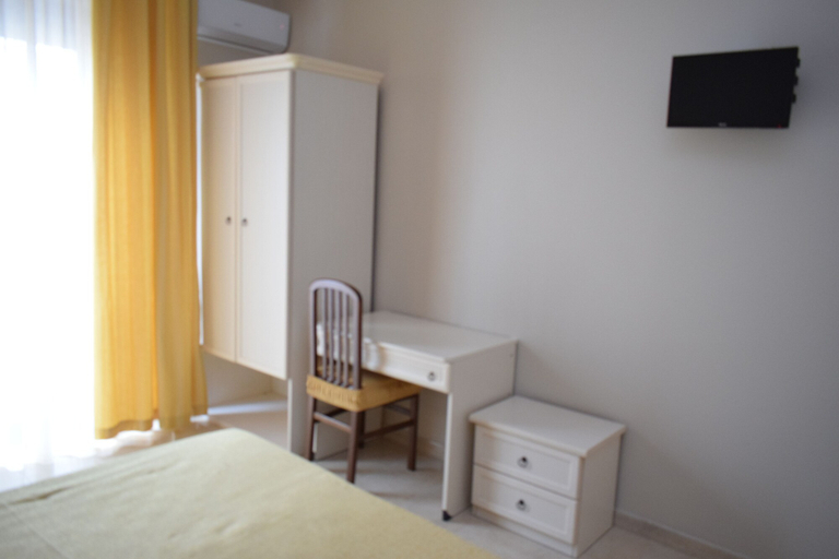 Bedroom 4, Bed and breakfast delle palme, Trapani
