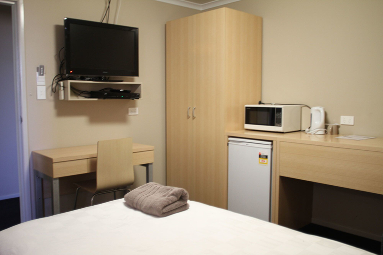 Bedroom 4, Irish Club Accommodation, Mount Isa