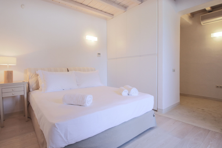 Bedroom 3, Bluewave Villa, South Aegean