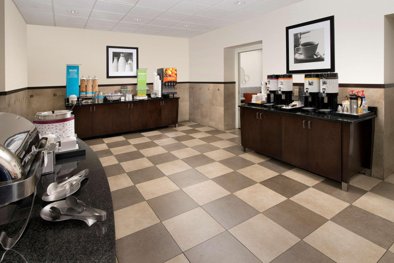 Food & Drinks 5, Hampton Inn & Suites Athens-I-65 (Huntsville Area), Limestone