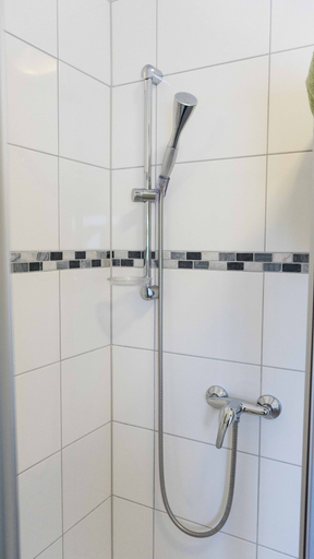 Bathroom 2, Ferienwohnung Anke-Apartement 3a, Heinsberg