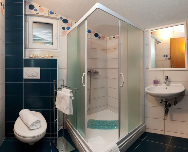 Bathroom 3, Villa Vilovic, Makarska