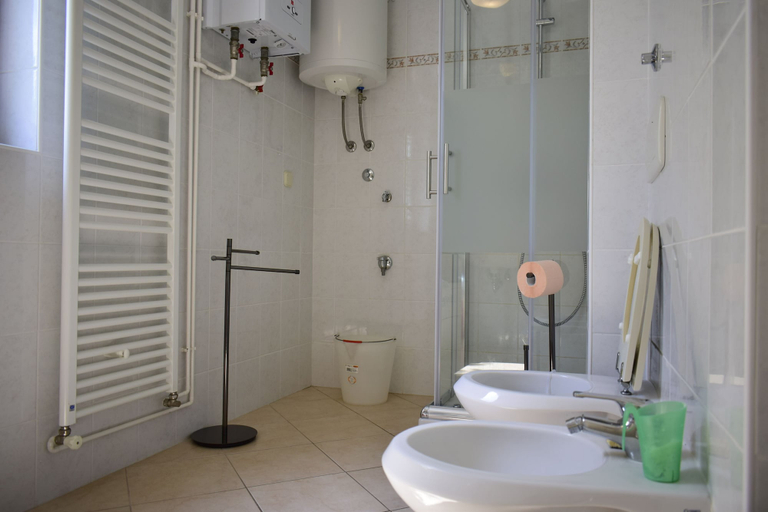 Bathroom 3, Apartment Diana, Malinska-Dubašnica