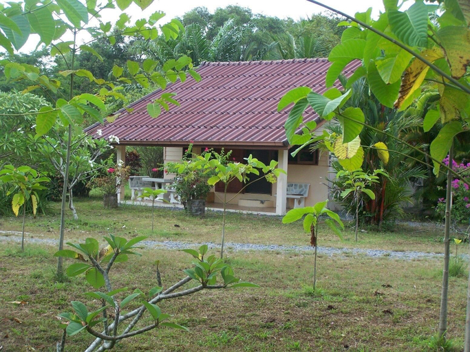 Others 4, Coconut Valley Bed & Breakfast, Hua Sai