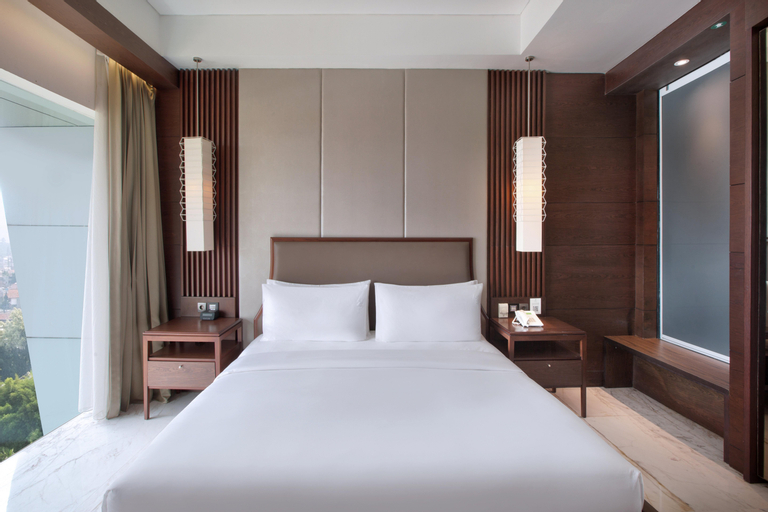 Bedroom 30