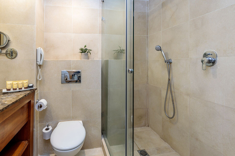 Bathroom 5, Ye'arim Hotel, Jerusalem