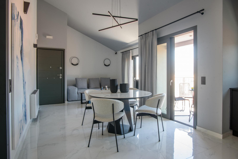 Room 3, Deluxe 2br Suite With sea Views to Argostoli bay, Ionian Islands