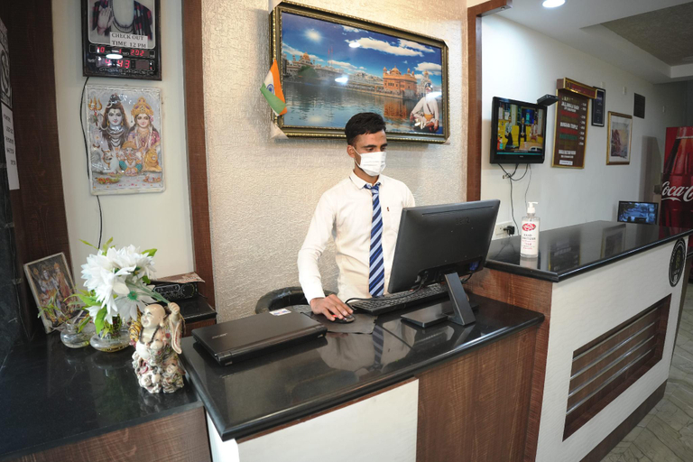 Others 5, Hotel Holiday Comfort - 800 mts from Jallianwala Bagh, Amritsar