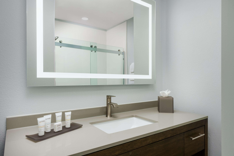 Bathroom 4