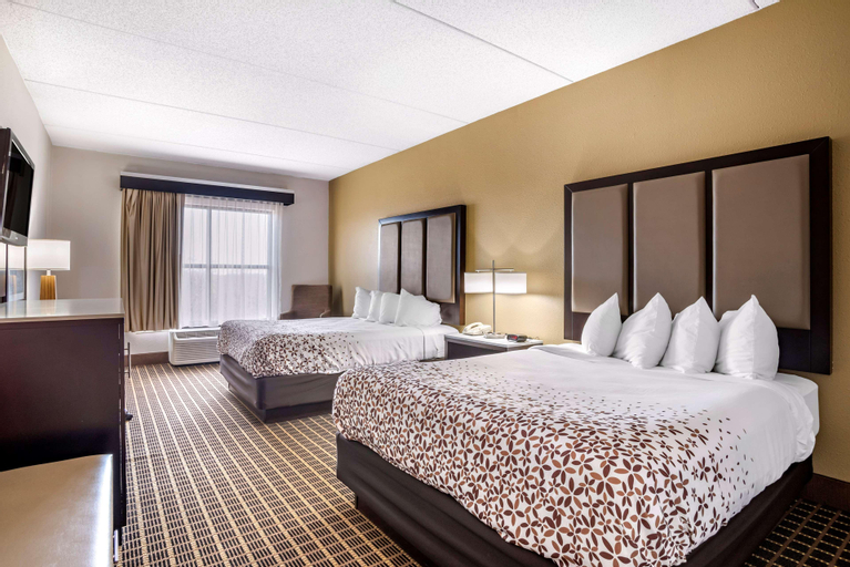 Bedroom 36