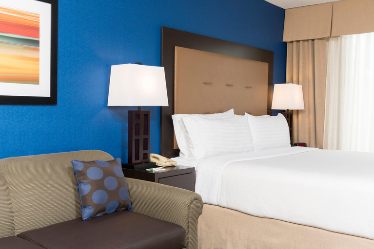 Bedroom 4, Grand Royal Hotel O'Hare - Chicago, Cook