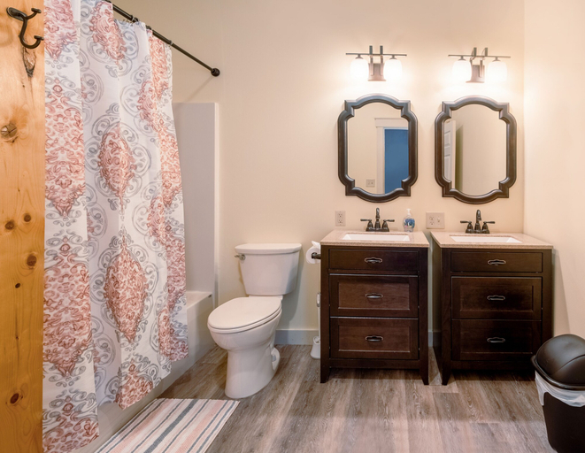 Bathroom 2, House near Acadia National Park, Hancock