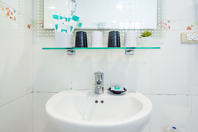 Bathroom 4, Millet's House, Taitung